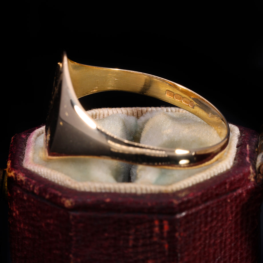 The Vintage Diamond 9ct Gold Oval Engraved Signet Ring
