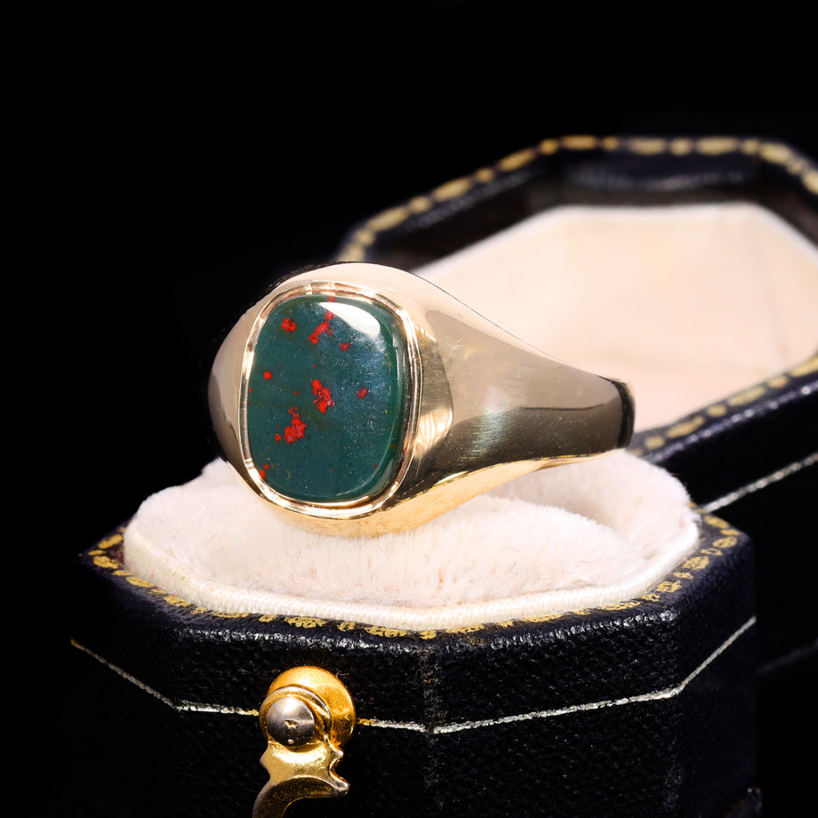 The Vintage 9ct Gold Bloodstone Signet Ring