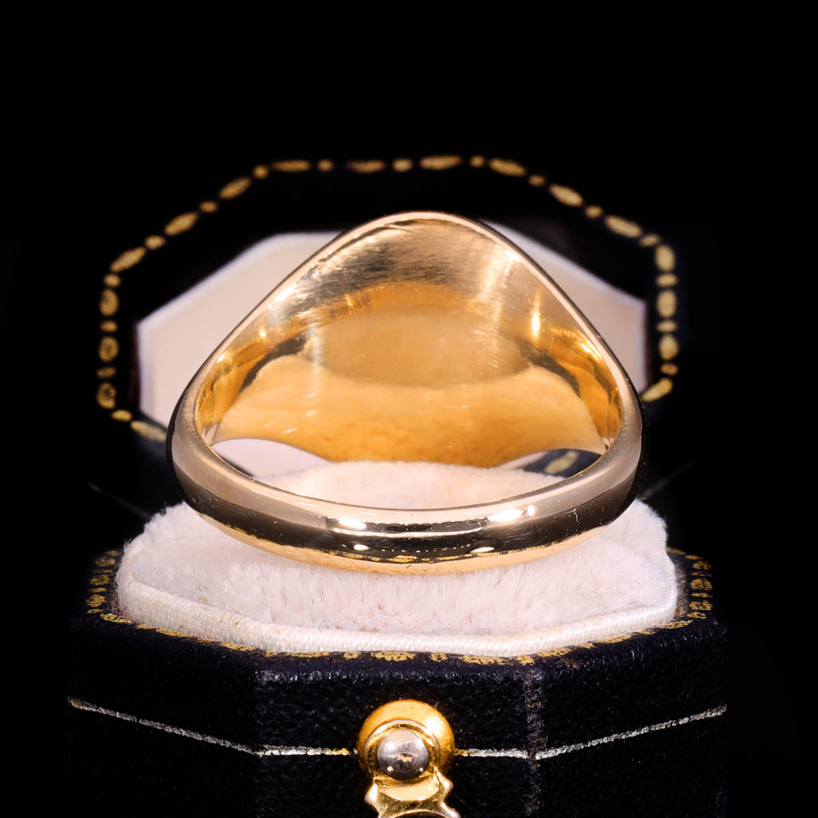 The Vintage 1964 9ct Gold Oval 7.11g Signet Ring