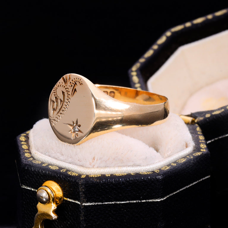 The Vintage 1992 Star Set Diamond Signet Ring