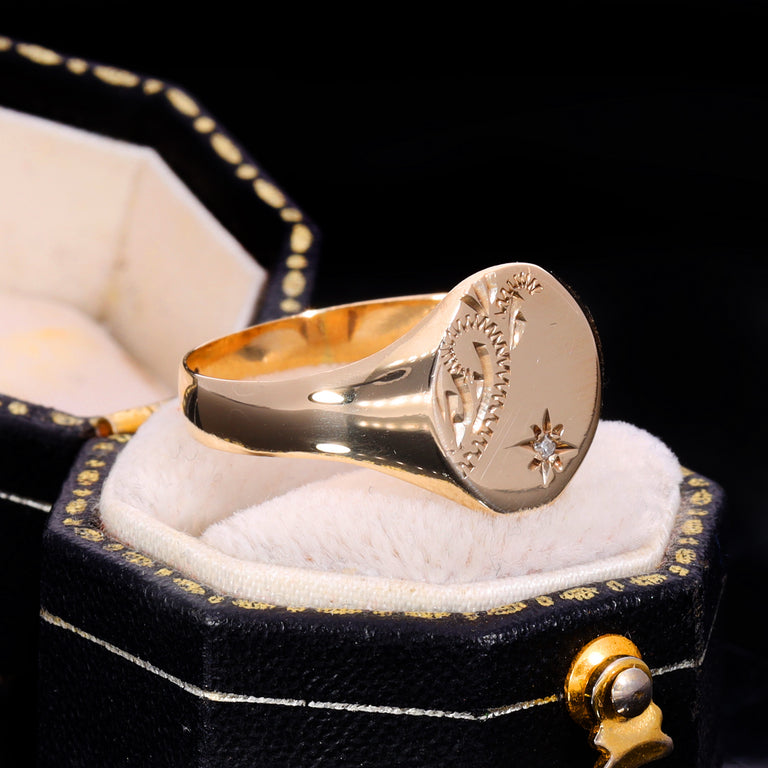 The Vintage 1992 Star Set Diamond Signet Ring