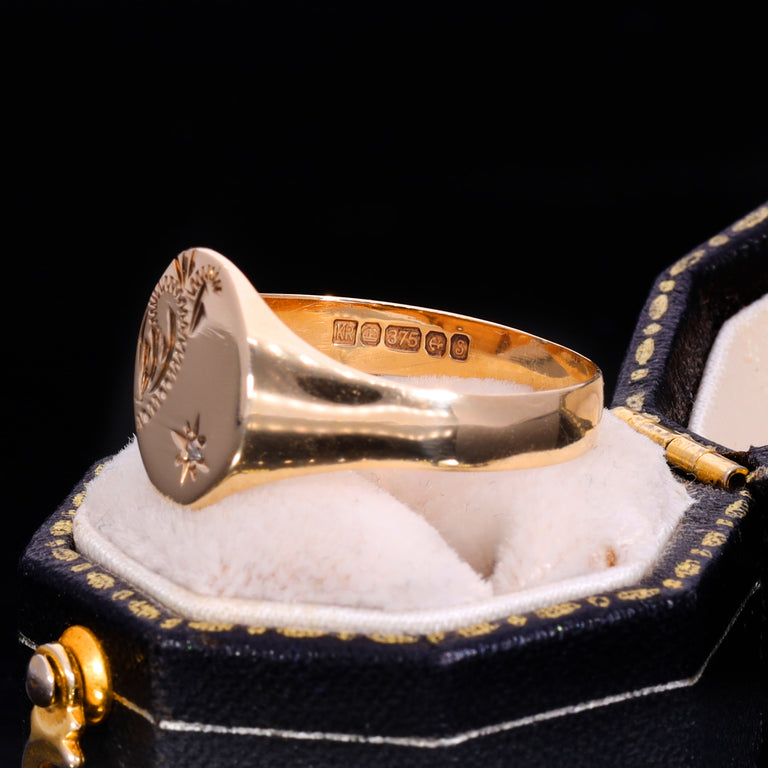 The Vintage 1992 Star Set Diamond Signet Ring