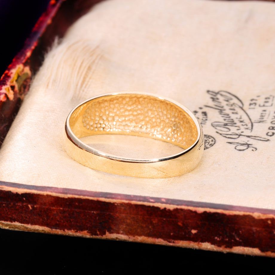 The Vintage 9ct Gold Slim Signet Ring