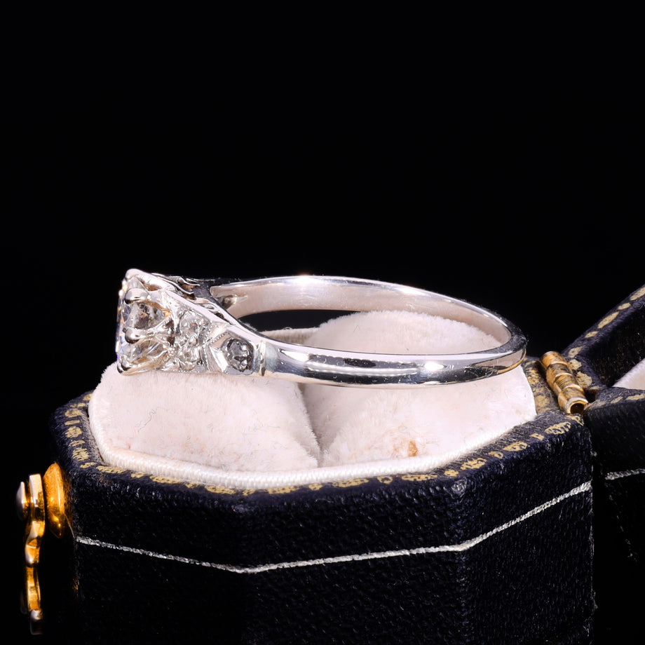 The Vintage Diamond Platinum Solitaire Ring