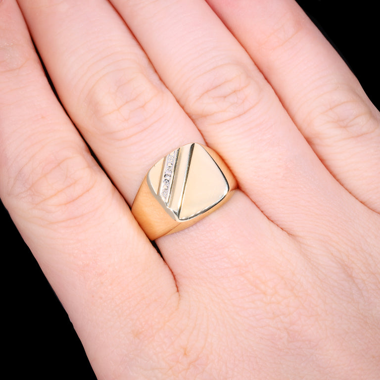The Vintage 9ct Gold Diamond Stripe Signet Ring