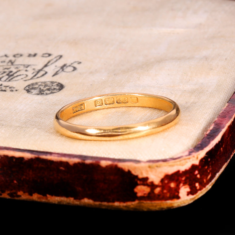 The Vintage 1939 22ct Gold Wedding Ring