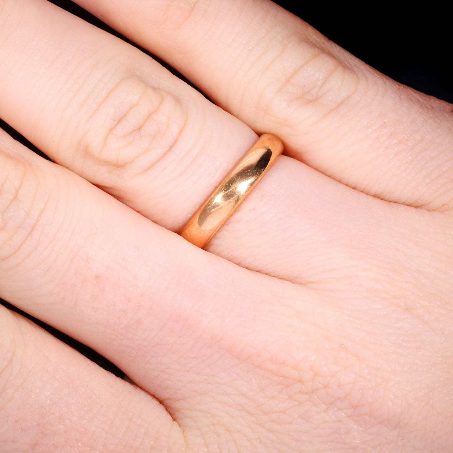 The Antique Victorian 1853 22ct Gold Wedding Ring