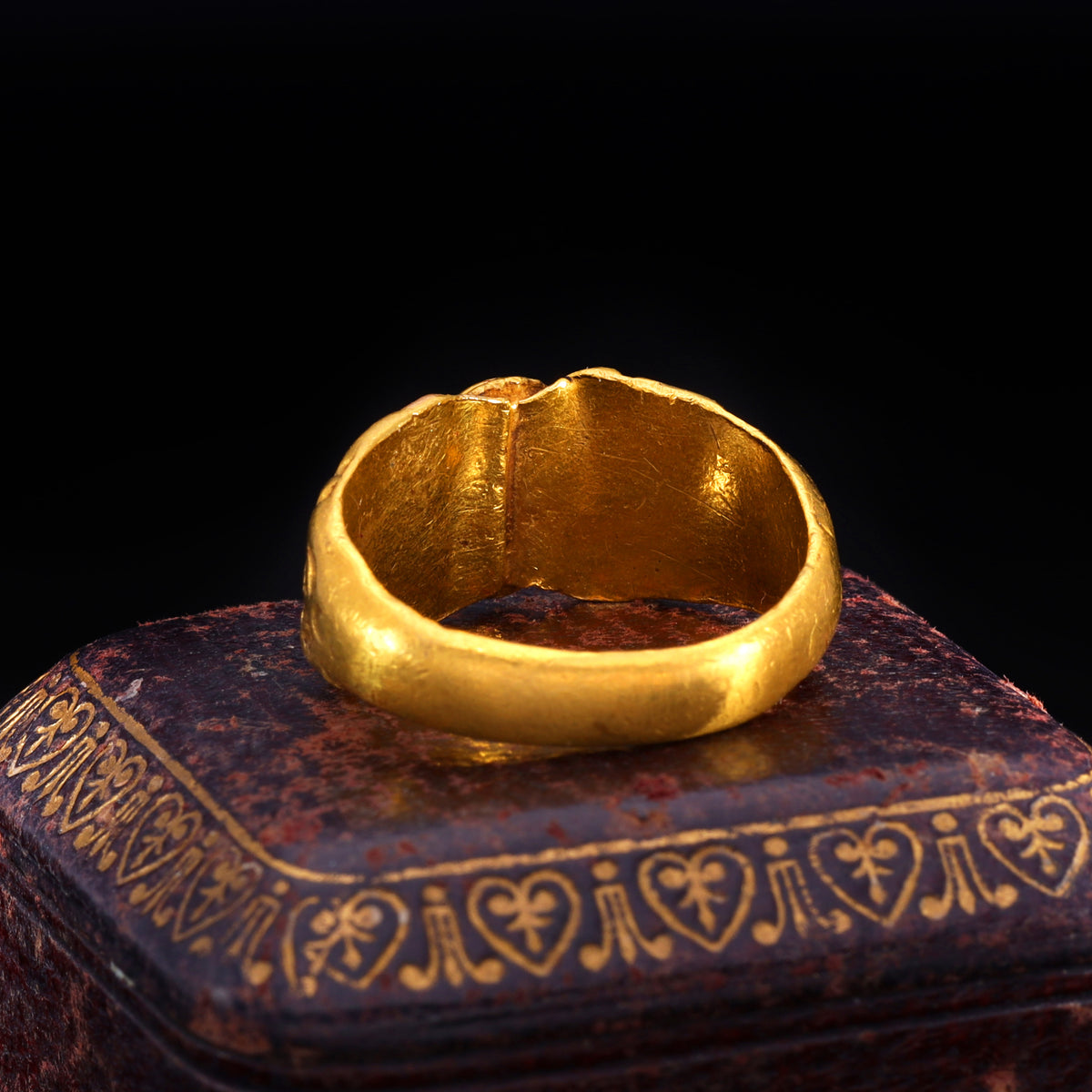 The Ancient Roman Garnet Cabochon Engraved Clover Ring