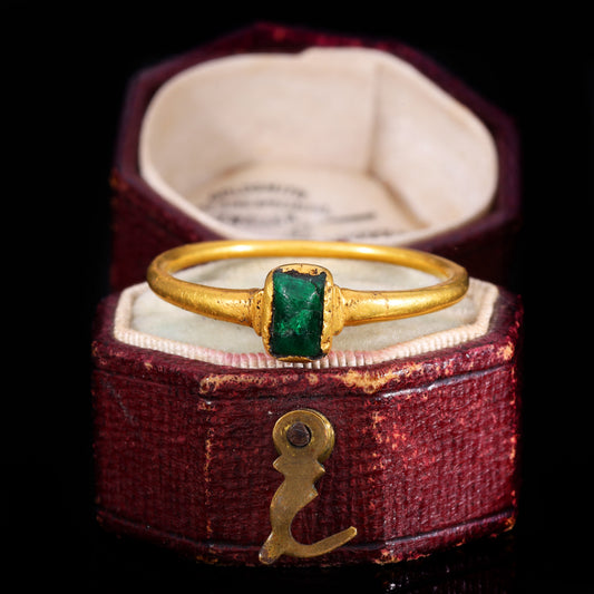 The Ancient Medieval 14th Century Emerald Cabochon Ring