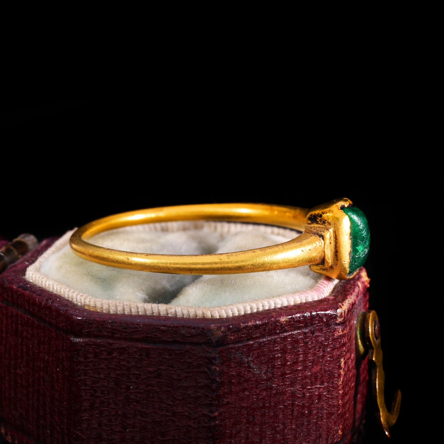 The Ancient Medieval 14th Century Emerald Cabochon Ring