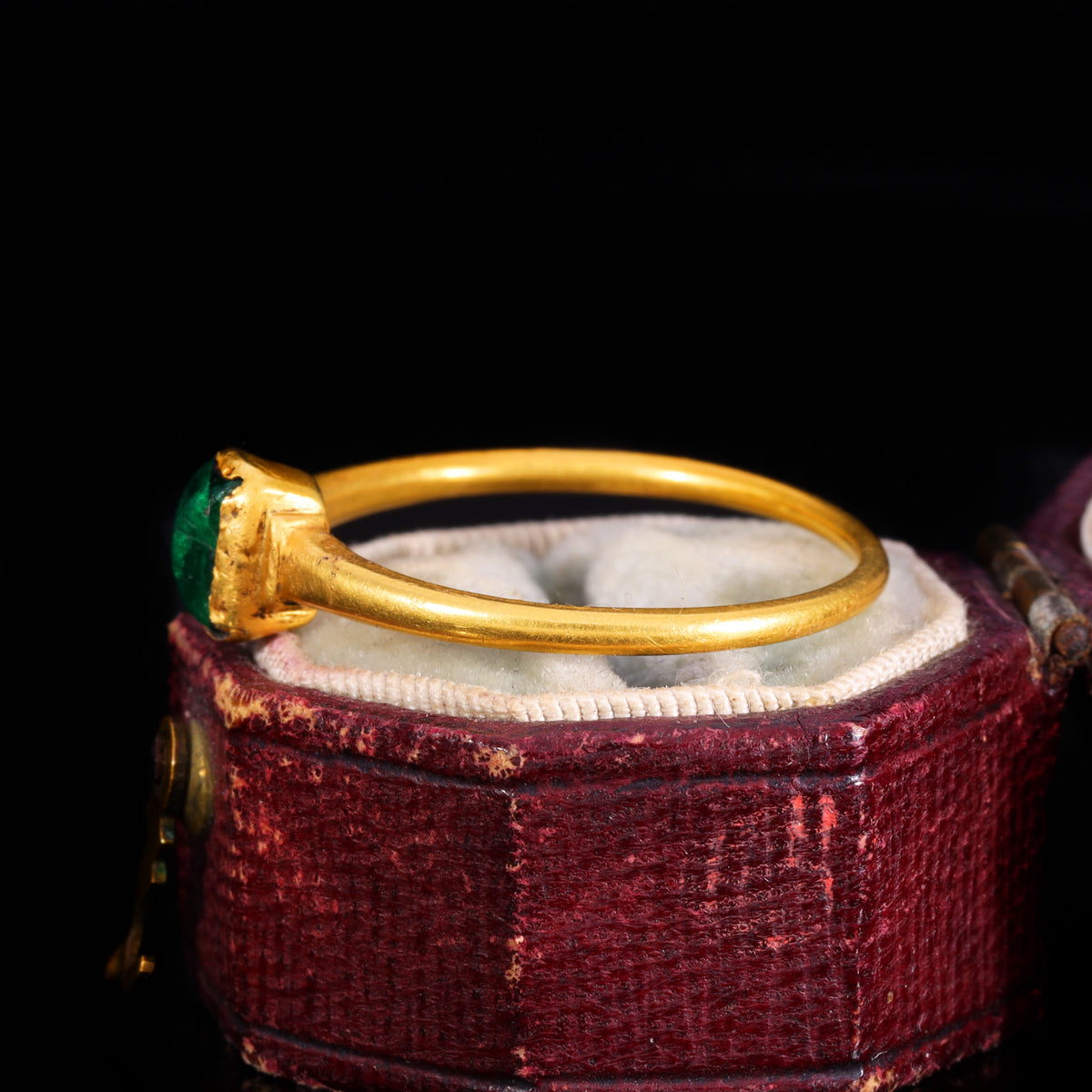 The Ancient Medieval 14th Century Emerald Cabochon Ring