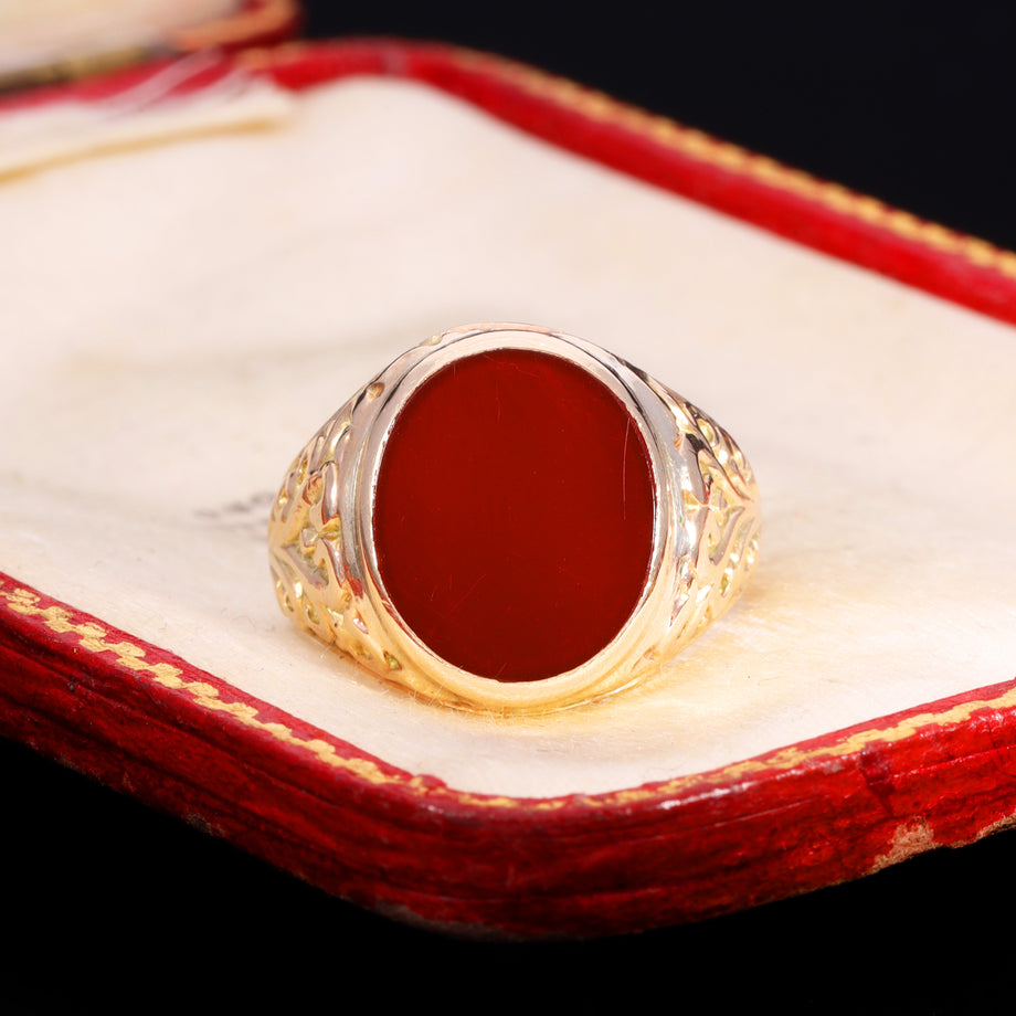 The Antique Carnelian Engraved Shoulder Signet Ring