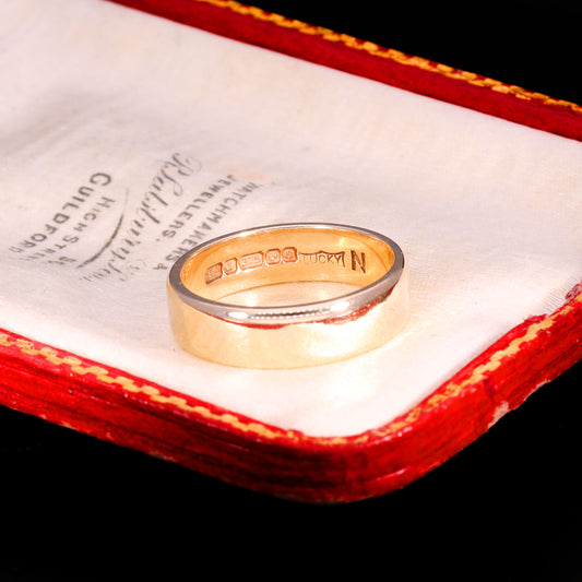 The Vintage 1976 9ct Gold Lucky Wedding Ring