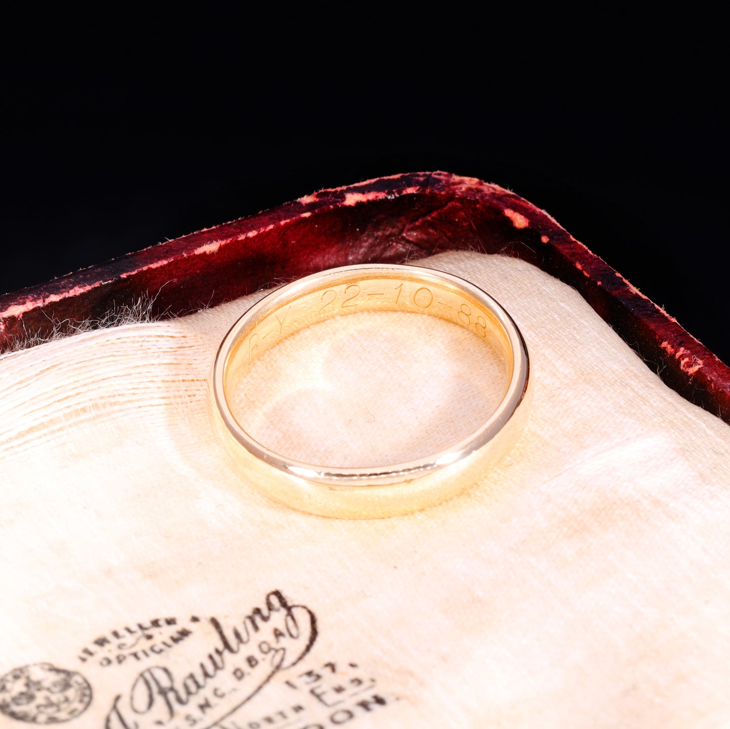 The Vintage 1988 9ct Gold Wedding Ring