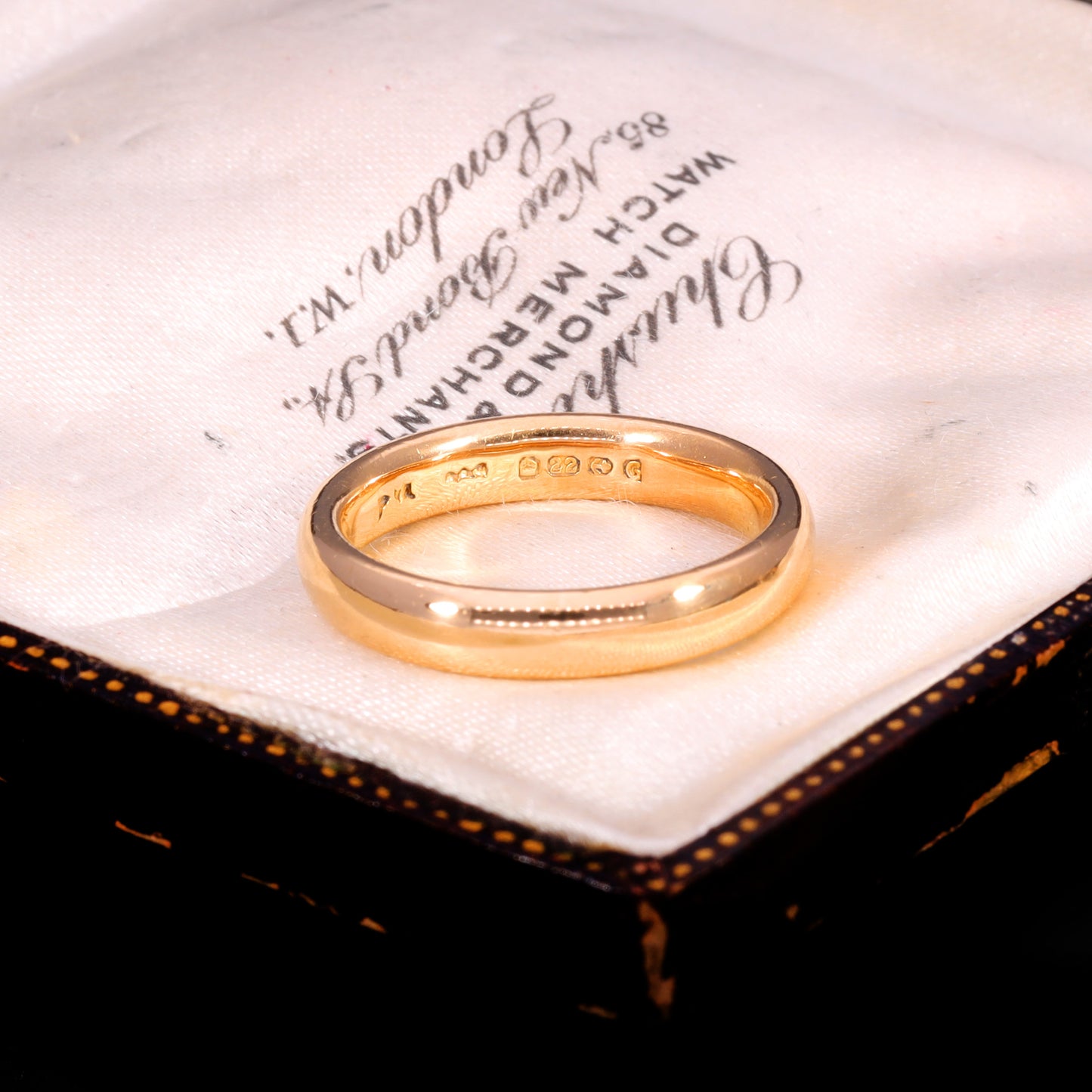 The Vintage 1931 7.05g 22ct Gold Wedding Ring