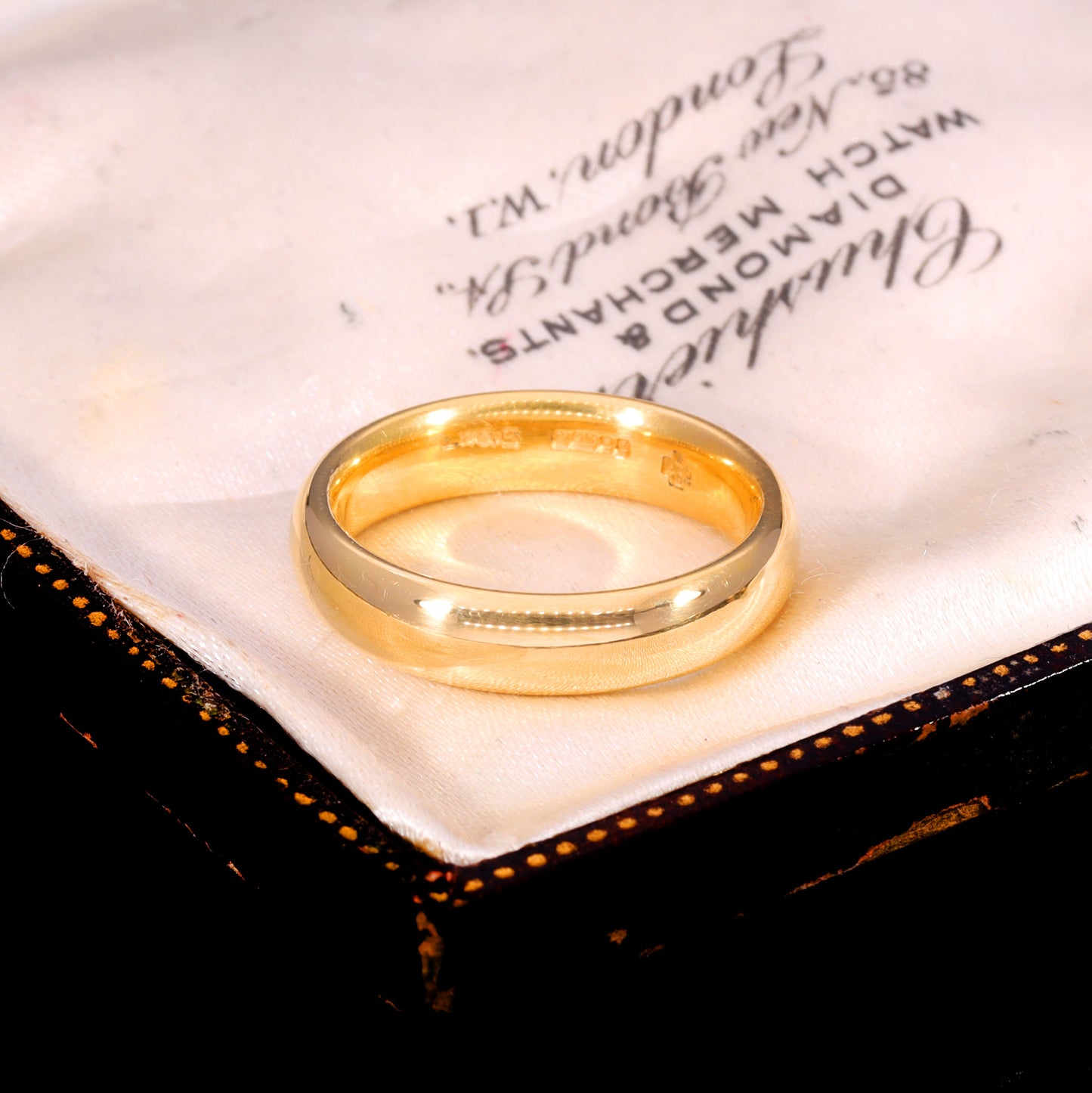The Vintage 1999 7.81g 22ct Gold Wedding Ring