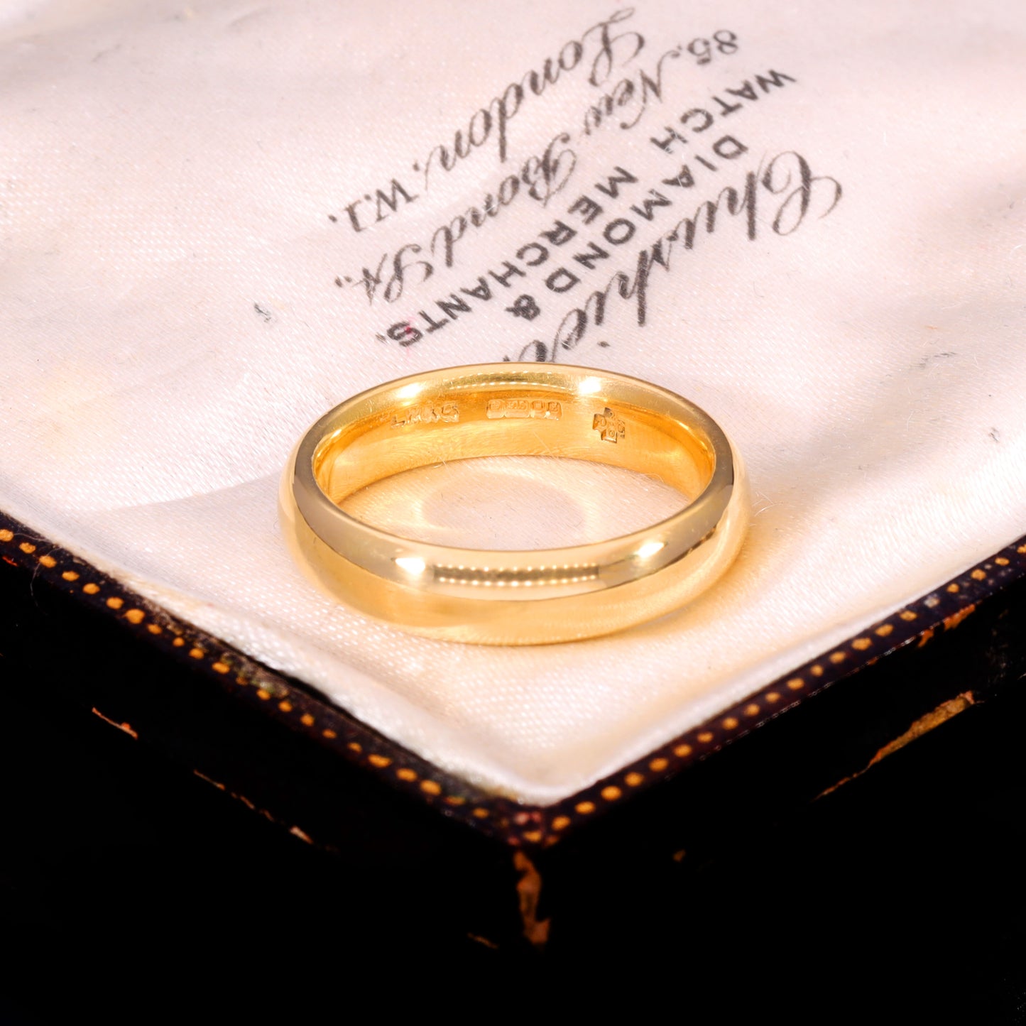 The Vintage 1999 7.81g 22ct Gold Wedding Ring