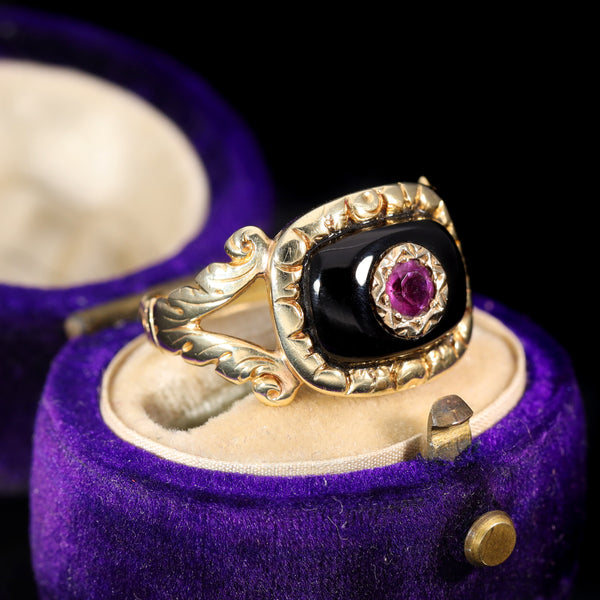 The Antique Early Victorian Amethyst and Black Onyx Mourning Ring