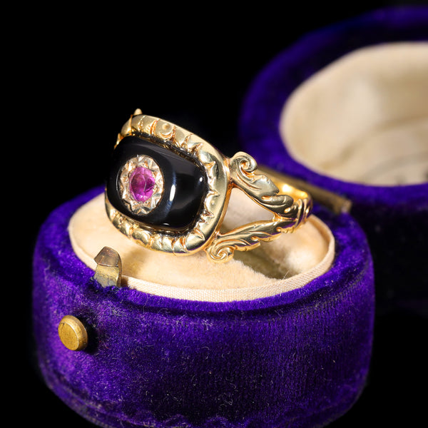 The Antique Early Victorian Amethyst and Black Onyx Mourning Ring