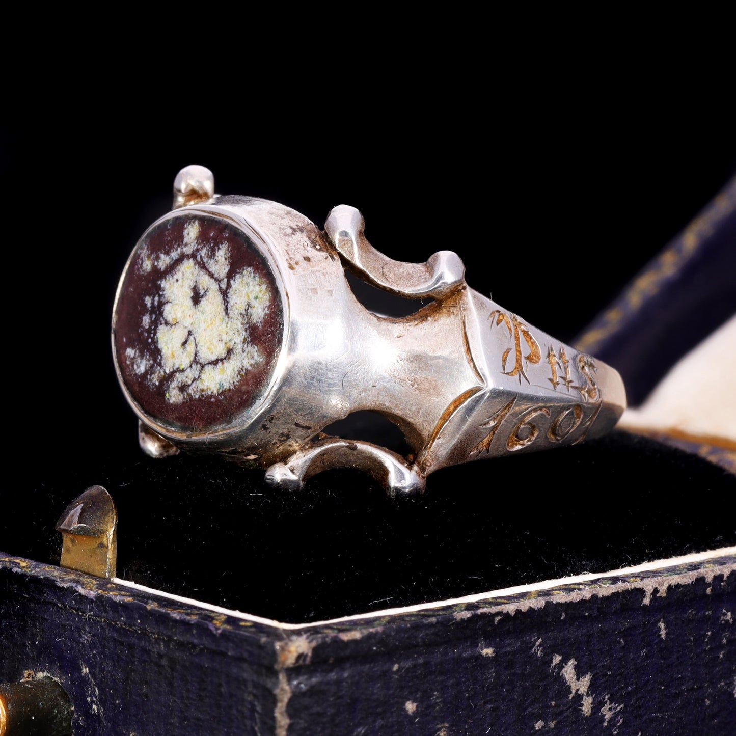 The Ancient 1601 Renaissance Silver Memento Mori Portrait Ring
