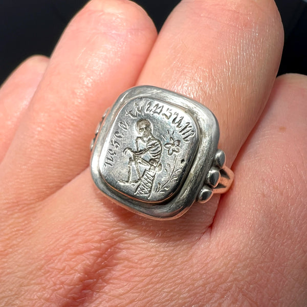 The Antique Georgian 18th Century 'Know Thyself' Memento Mori Ring