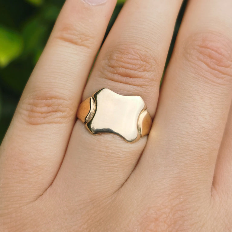 The Antique 1913 9ct Gold Signet Ring - Antique Jewellers