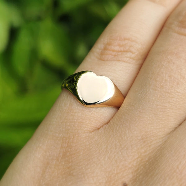 The Antique 1920 Heart Signet Ring - Antique Jewellers