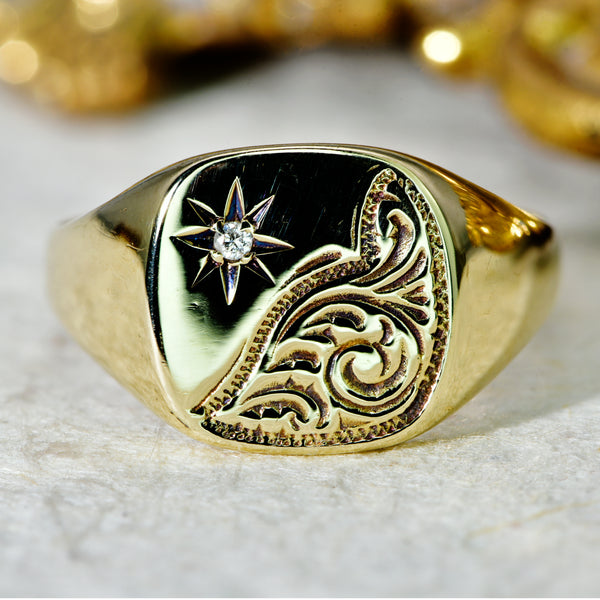 The Vintage 1982 Diamond Star Signet Ring - Antique Jewellers