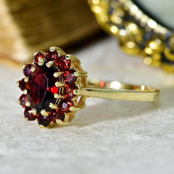The Vintage 1994 Garnet Flowerhead Ring - Antique Jewellers