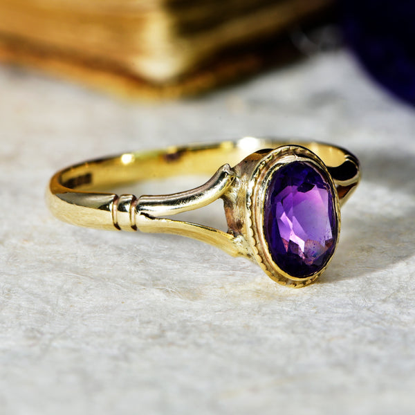 The Vintage 1986 Amethyst Petite Ring - Antique Jewellers