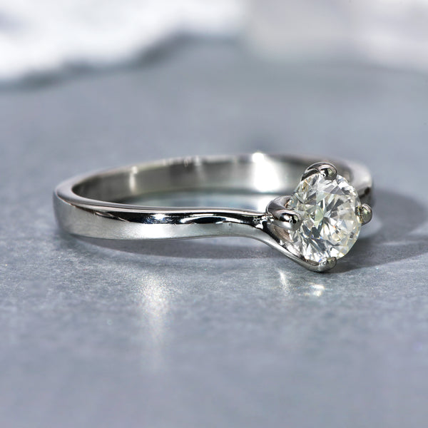 The Vintage Brilliant Cut Diamond Solid Platinum Ring