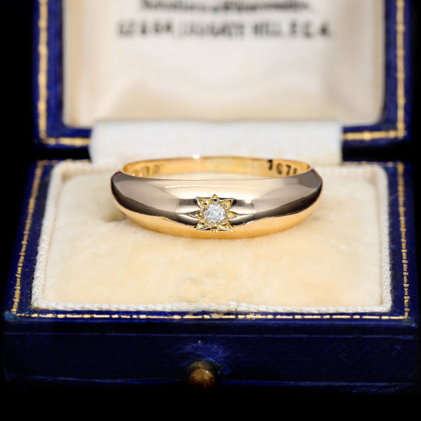 The Antique 1911 Diamond Star Ring