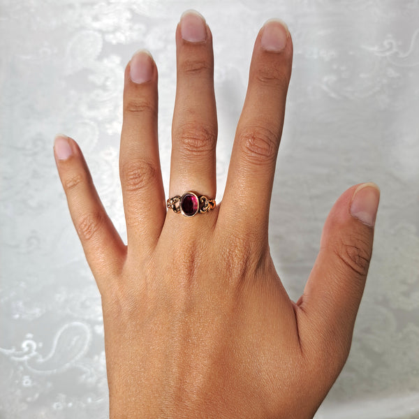 The Ornate Shouldered Light Red Cabochon Ring - Antique Jewellers